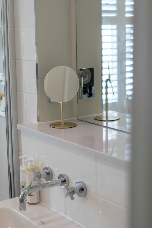 Beautiful, Modern Apartment In Hope Place Bath, 1 Bedroom Luxury City Centre Apartment With Beautiful City Views, A Stones Throw From The Royal Crescent In Bath Exterior foto