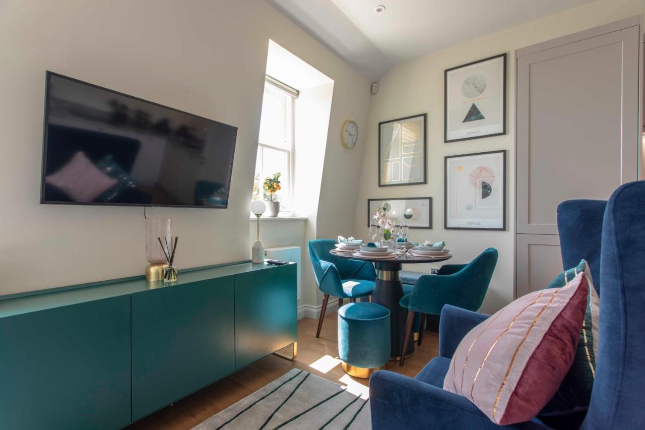 Beautiful, Modern Apartment In Hope Place Bath, 1 Bedroom Luxury City Centre Apartment With Beautiful City Views, A Stones Throw From The Royal Crescent In Bath Exterior foto